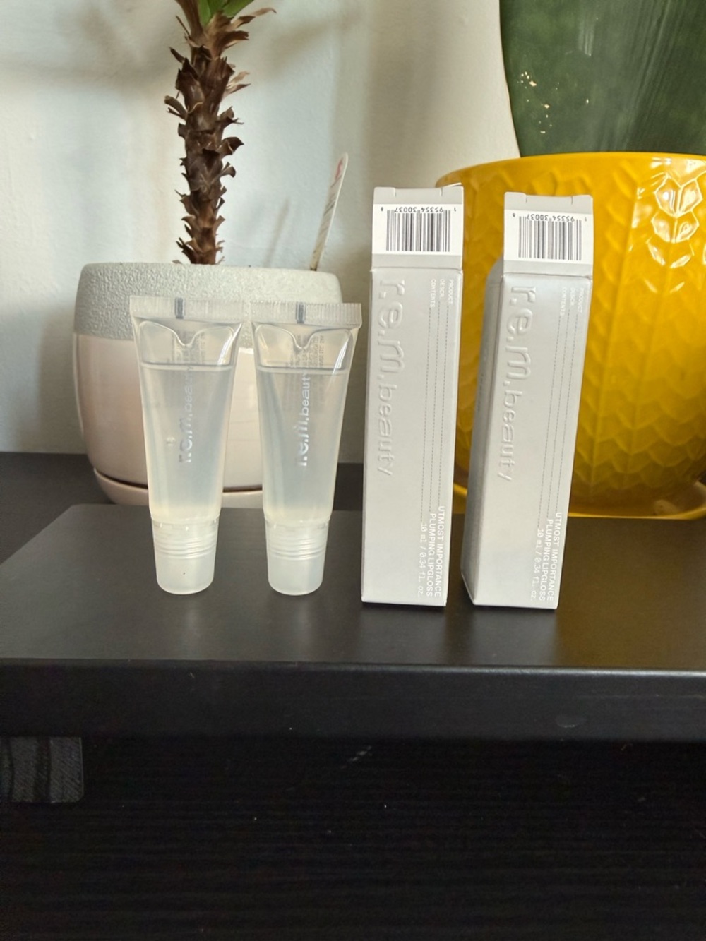 r.e.m. beauty utmost importance Lip Lacquer Duo - 2x new in box 10ml each